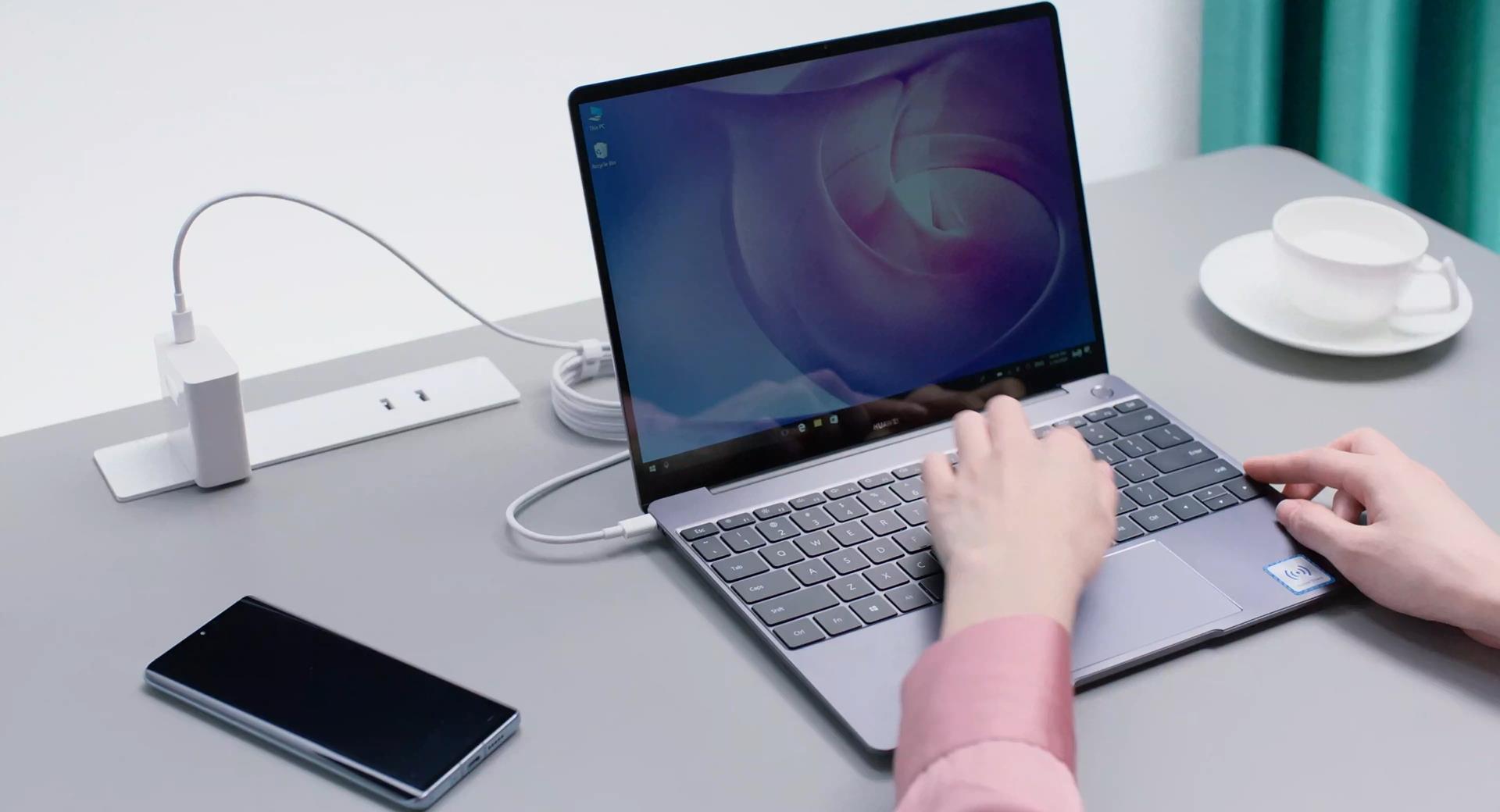 Cuando Huawei ingresó en la industria de los computadores portátiles hace tres años, el MateBook se ha convertido en uno de los mejores laptops