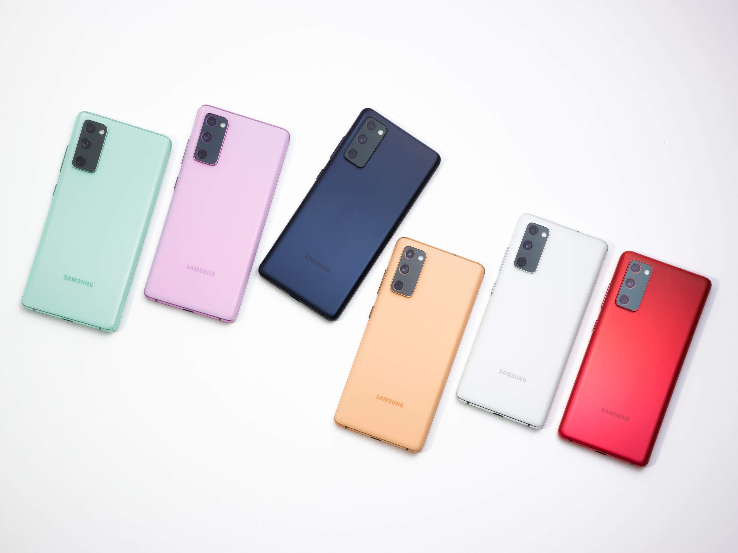 Samsung Colombia anuncia la llegada al país de la nueva serie Galaxy S20 Fan Edition, dispositivos diseñados a partir de las mejores características.