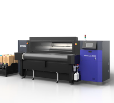 Epson anuncia una nueva incorporación a su línea de tecnologías propias para la impresión digital textil. La nueva ML-8000 es el modelo de entrada de gama de la serie Monna Lisa