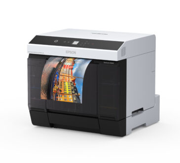 Epson anunció el lanzamiento de las impresoras fotográficas Sure Lab D1070SE y SureLab D1070DE Minilab que imprimen en seco