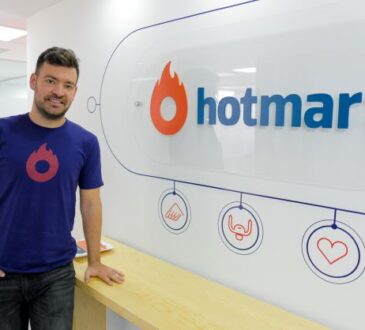 Hotmart es una plataforma All-in-One para crear, vender e impulsar el producto digital conectando a los productores afiliados