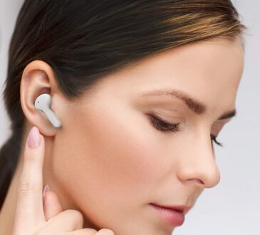 Los auriculares se han convertido en un accesorio indispensable para uso cotidiano, acompañando cada momento del día