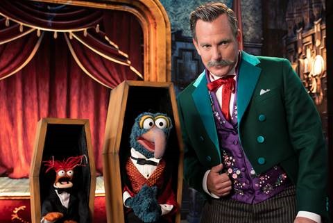 Disney+ lanzó el tráiler del primer especial de Halloween de los Muppets, Muppets Haunted Mansion: La mansión hechizada