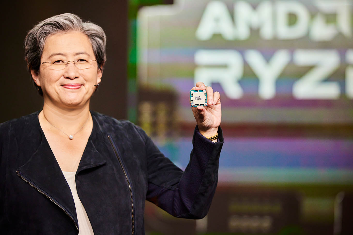 Durante la transmisión en vivo del evento de lanzamiento de productos para 2022, AMD anunció nuevos productos que brindan