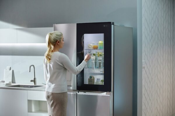 los refrigeradores Instaview ayudan a preservar en mejores condiciones  la comida gracias a la tecnología LINEARCooling y DoorCooling