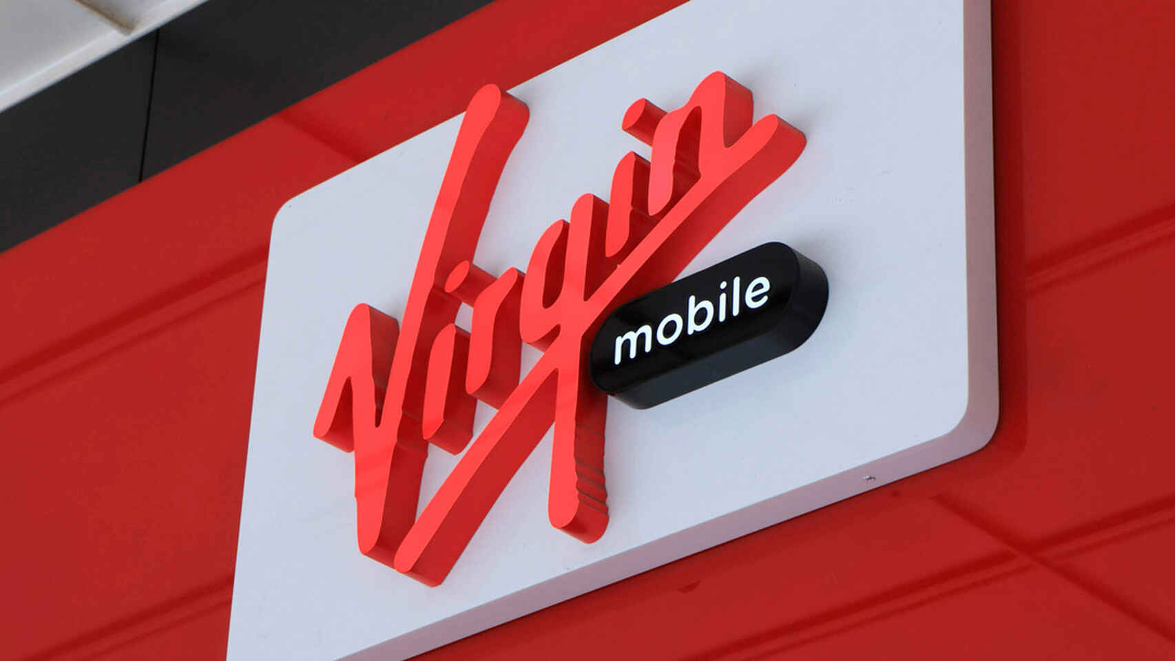Virgin Mobile viene con todo para sus usuarios