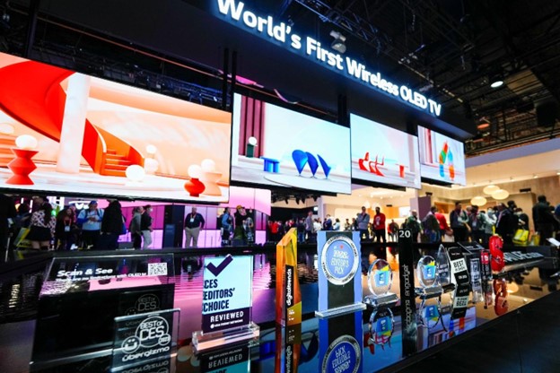 LG Electronics logra récord de premios en el CES 2023