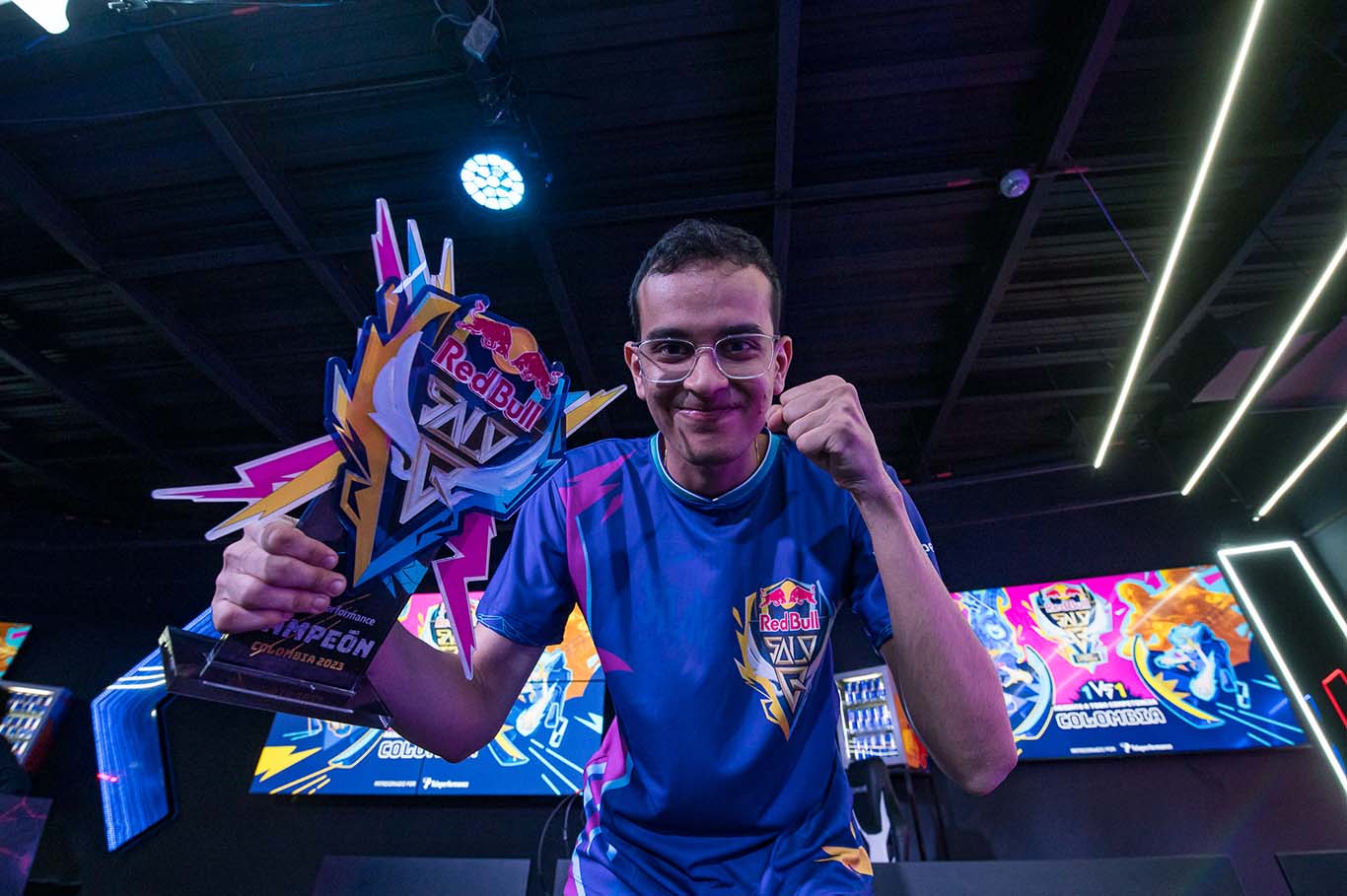 Santiago Parra ganó el Red Bull Solo Q en Colombia