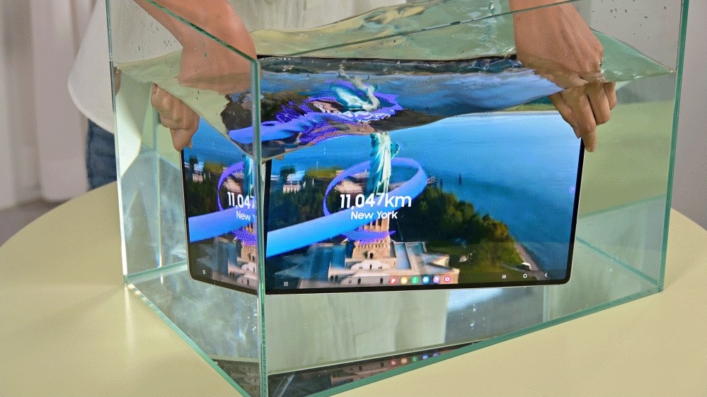 Samsung Galaxy Tab S9 Ultra funciona bajó el agua