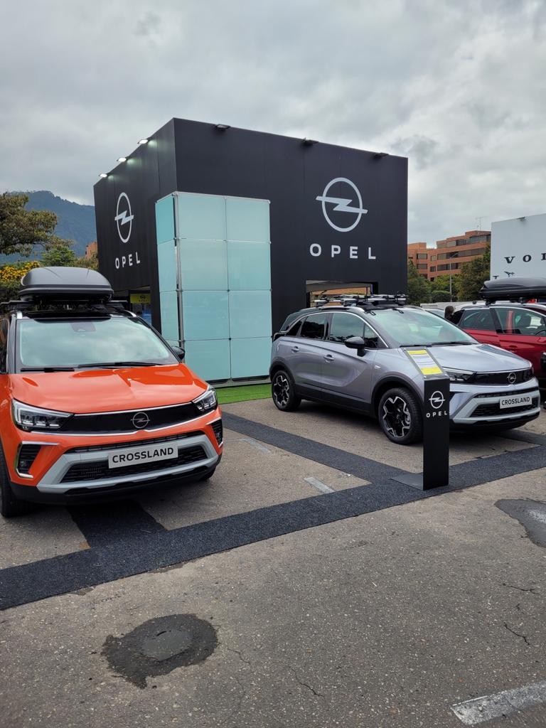 Opel se toma Colombia y recorre Medellín, Pereira y Manizales