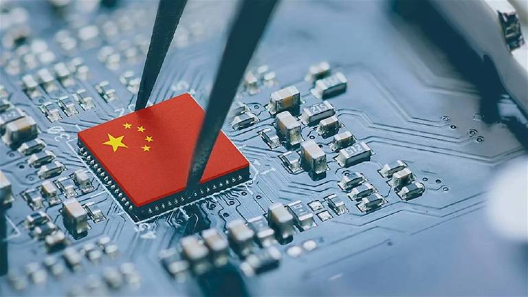 China prohibe el uso de productos AMD e Intel en computadores del gobierno