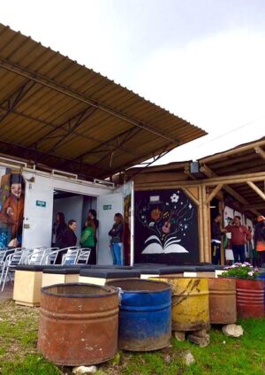 Dell presenta un Solar Community Hub en Colombia