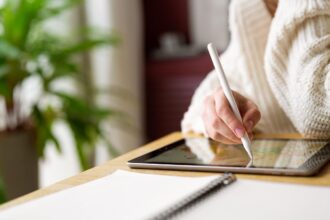 Zoho Notebook te permite escribir desde cualquier dispositivo y sin costo