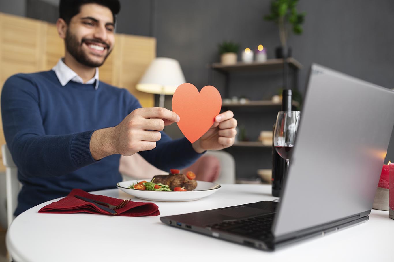 vivo sobre el impacto de la tecnología en las relaciones actuales