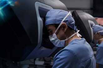 Clínica del Country apuesta por la cirugía robótica con Vinci Xi