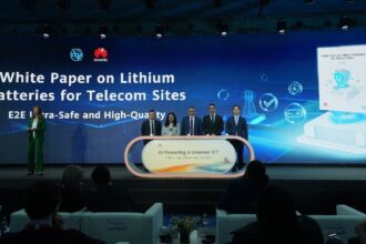 [MWC 2025] Huawei y la UIT publican libro blanco sobre baterías de litio