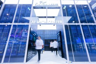 [MWC 2025] SK Telecom anunció alianza con Schneider Electric