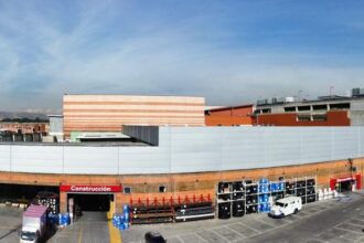 Easy Colombia trae nueva tecnología a su tienda de Centro Mayor