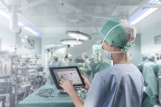 El avance de la tecnología y su impacto en la atención médica en Colombia