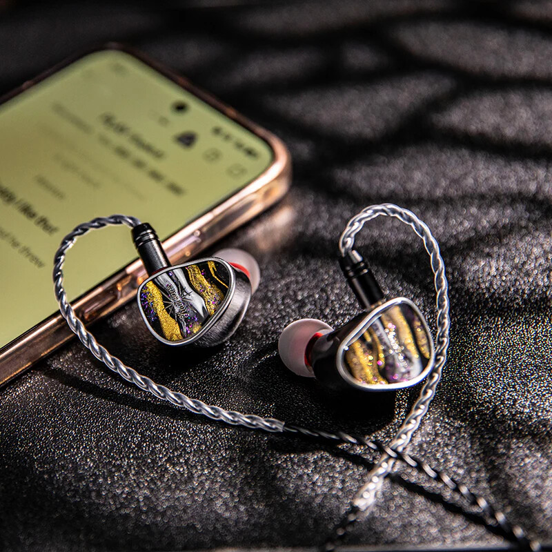 Kiwi Ears anuncia los nuevos audífonos Étude
