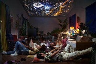 Samsung The Freestyle es el proyector portátil para papá