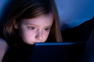 Acer Bluelight Shield ofrece protección contra la luz azul