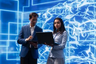 EPAM comparte consejos para adoptar IA en empresas colombianas