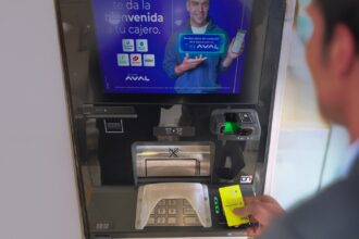 Grupo Aval ofrece retiros sin contacto en Colombia