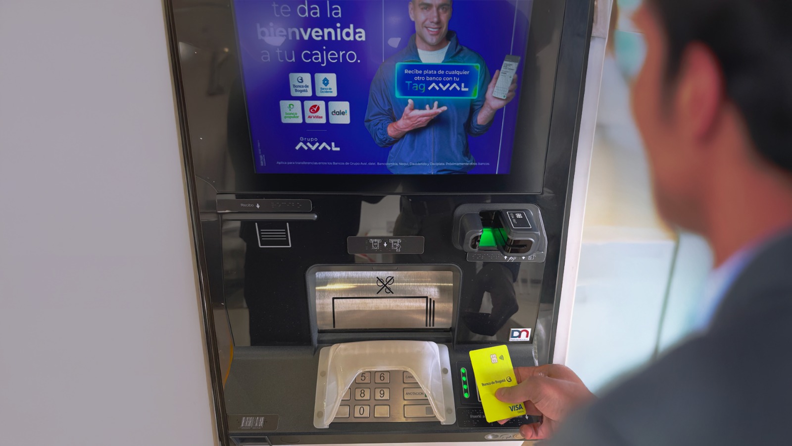 Grupo Aval ofrece retiros sin contacto en Colombia