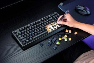 Razer BlackWidow V4 Tenkeyless HyperSpeed es anunciado