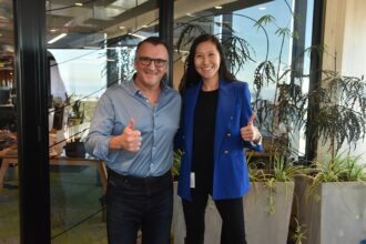 Globant llega a 1.000 certificaciones de inteligencia artificial en Salesforce