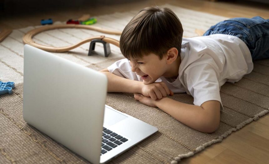 Norton reporta que 1 de cada 3 niños logra evadir los controles parentales en Internet