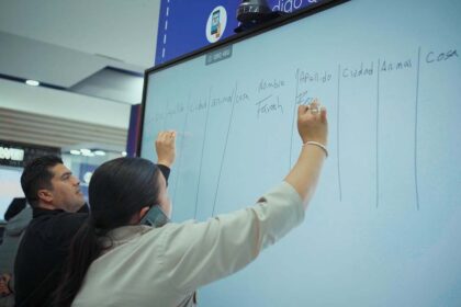 OneScreen presentará innovaciones durante Edutechnia 2025