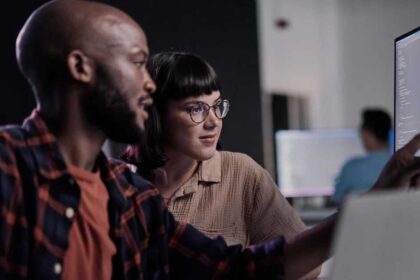 Bogotá lidera el crecimiento del talento tecnológico en América Latina