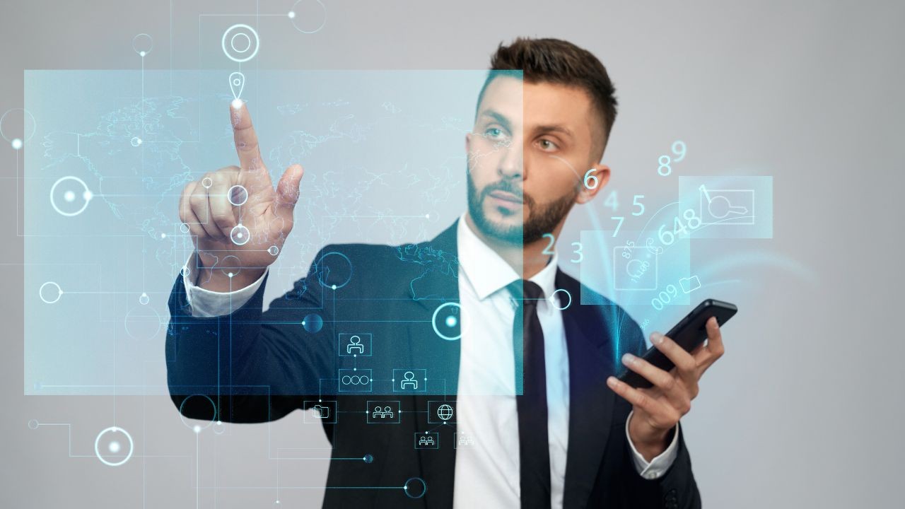 Prometheo es el primer CRM 100% IA para pymes hispanas