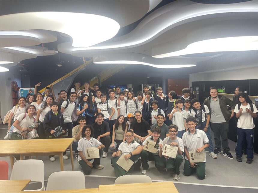 Colombianos llegan a las finales del desafío Minecraft 2025 de Globant