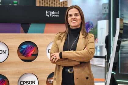 Epson celebra a los artistas con tecnología que convierte ideas en recuerdos duraderos