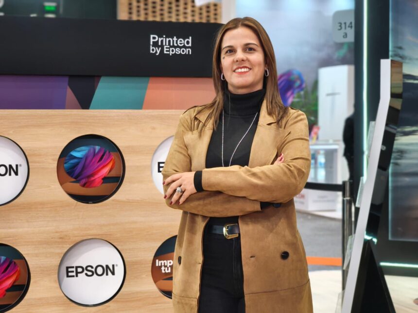 Epson celebra a los artistas con tecnología que convierte ideas en recuerdos duraderos