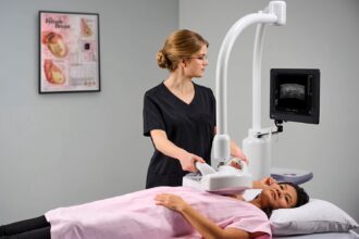 GE HealthCare refuerza su compromiso con la salud de las mujeres