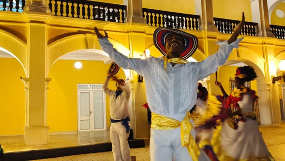 OPPO Reno14 5G captura la esencia colombiana con sus cámaras