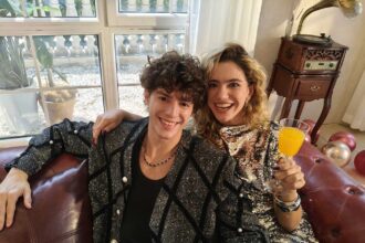 OPPO Reno14 5G es el nuevo AI party Bestie en Colombia