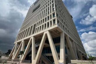 Huawei y UCompensar se unen para transformar la educación en Colombia