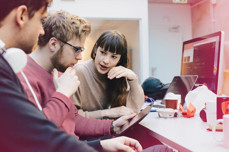 Minsait anunció su HackDay 2025–2026