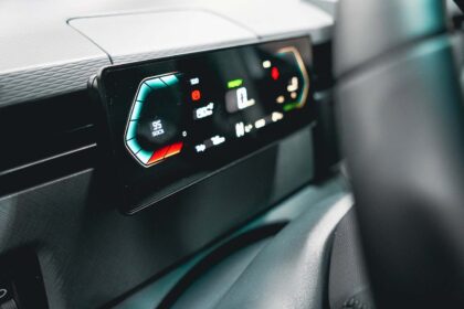 Los beneficios desconocidos de migrar a vehículos eléctricos para empresas