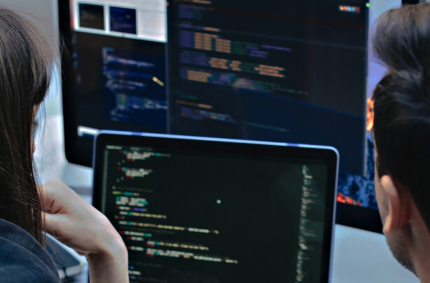 Los tres pilares que definirán la adopción inteligente de IA en 2026