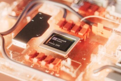 Maia 200 es el nuevo acelerador de inteligencia artificial Microsoft