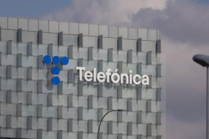 Telefónica ha firma acuerdo con OpenAI