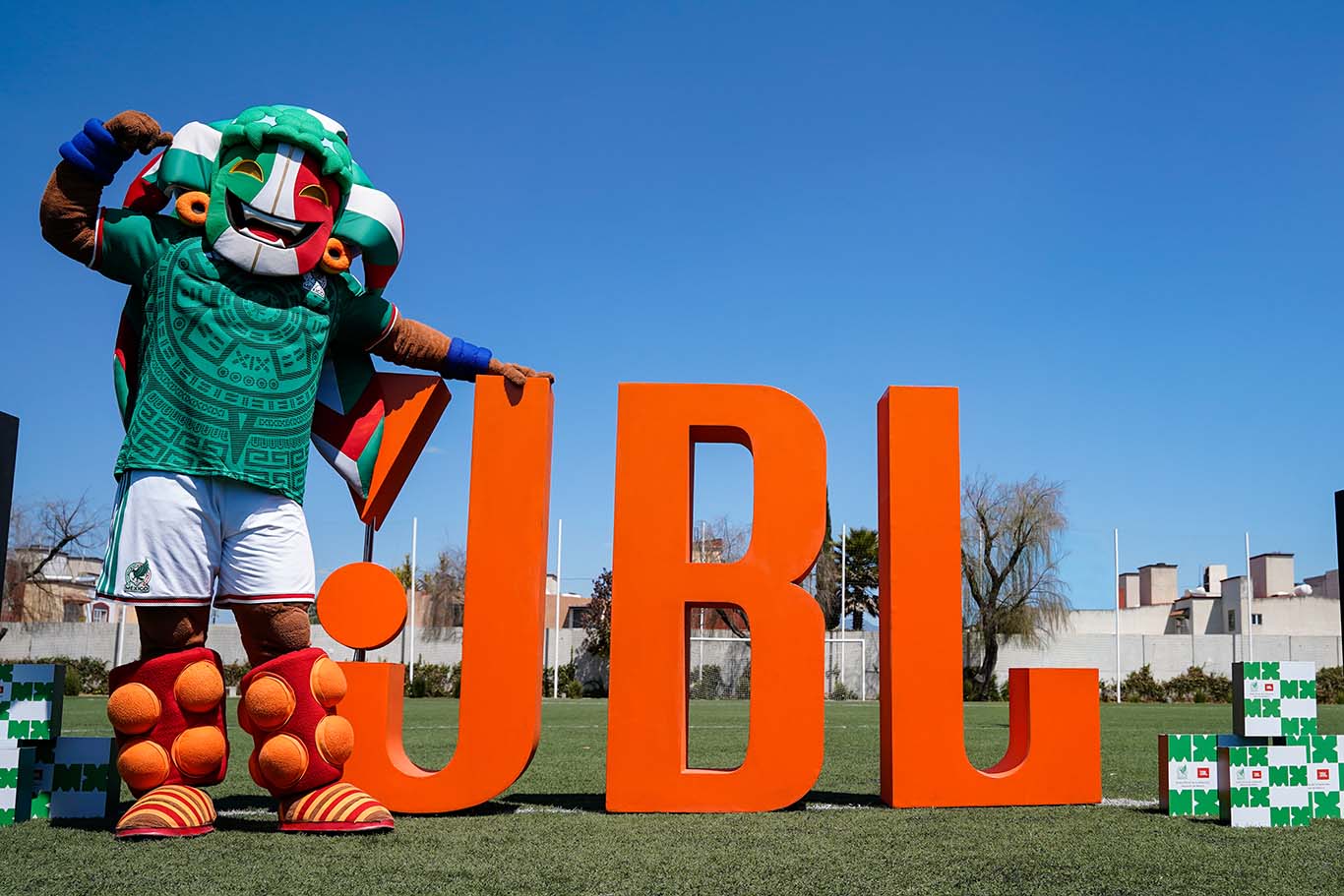 JBL lanza colección edición limitada para Selección Nacional de México