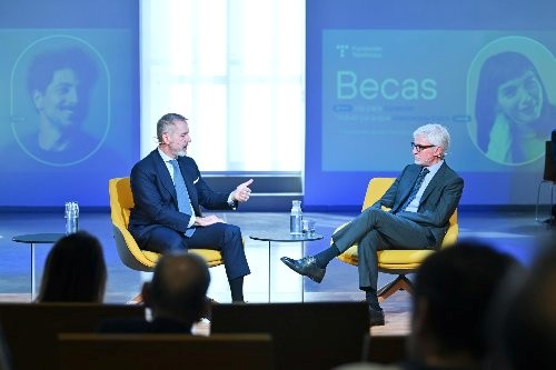 Fundación Telefónica formará a 150 en programas de Doctorado y Máster