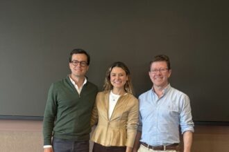 Mastercard y Mis Propias Finanzas anuncian alianza estratégica